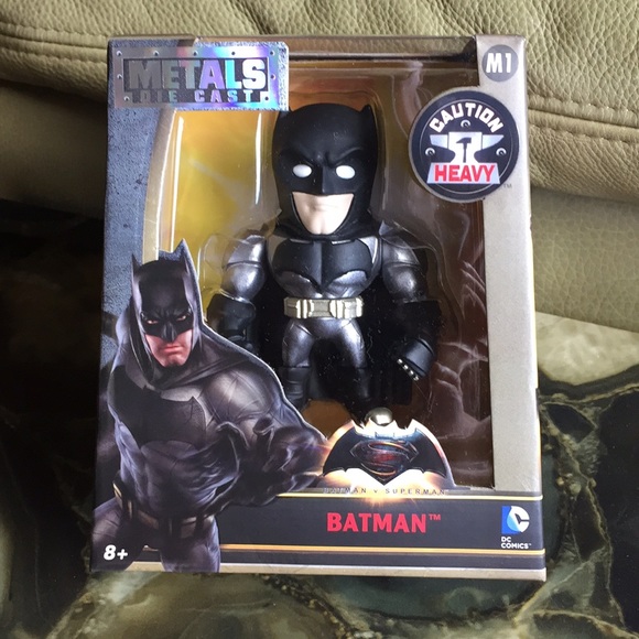 Batman Metal Die Cast Figure/New - Picture 1 of 4